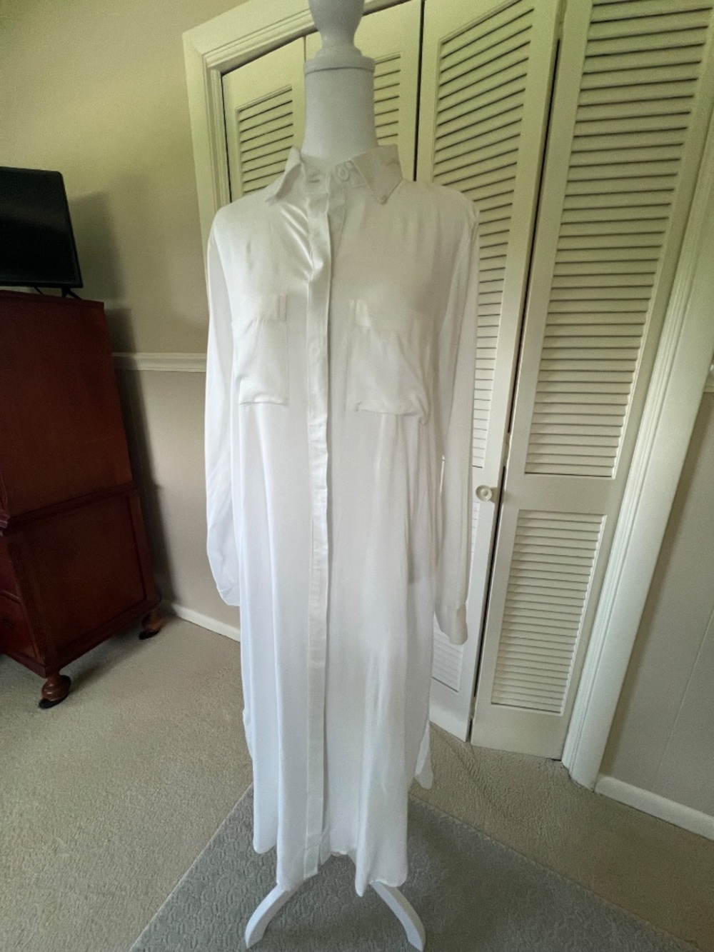 Chelsea & Violet White Long Shirt Style Coverup/Dress - Picture 2 of 15